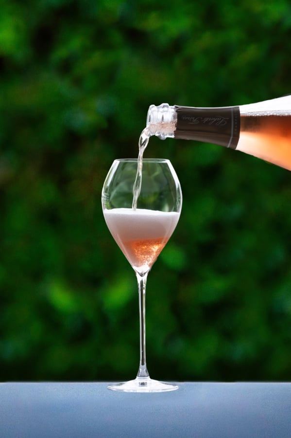 B Pour Smaller