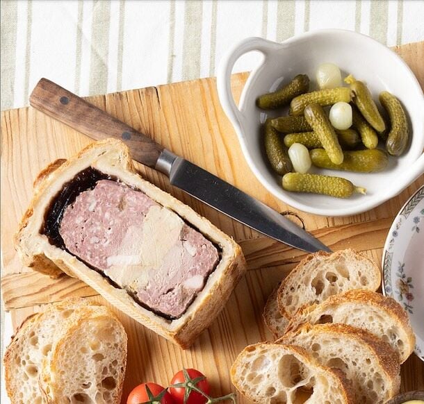 Pâté en croûte: where charcuterie becomes art. 🥩🥖🇫🇷

This classic French dish is more than a savoury pie—it’s a masterpiece of tradition and technique. Finely seasoned meats, sometimes with foie gras or truffles, are wrapped in delicate, buttery pastry and baked to golden perfection.

Few pairings are as indulgently French—and irresistibly delicious—as champagne and pâté en croûte. The rich, flaky pastry and savoury filling come alive with the crisp sparkle of a well-chilled brut.

Served in generous slices, often with cornichons and sharp mustard, it’s rich, refined, and unapologetically old-school. Once the centerpiece of noble banquets, now a cult favourite among chefs and food lovers alike.

✨ Pair it with champagne, and you’ve got a timeless moment on a plate. 🥂

#pateencroute #champagneandcharcuterie #frenchcuisine #gastronomy #classicfrench #sallyhillman #celebratingchampagne