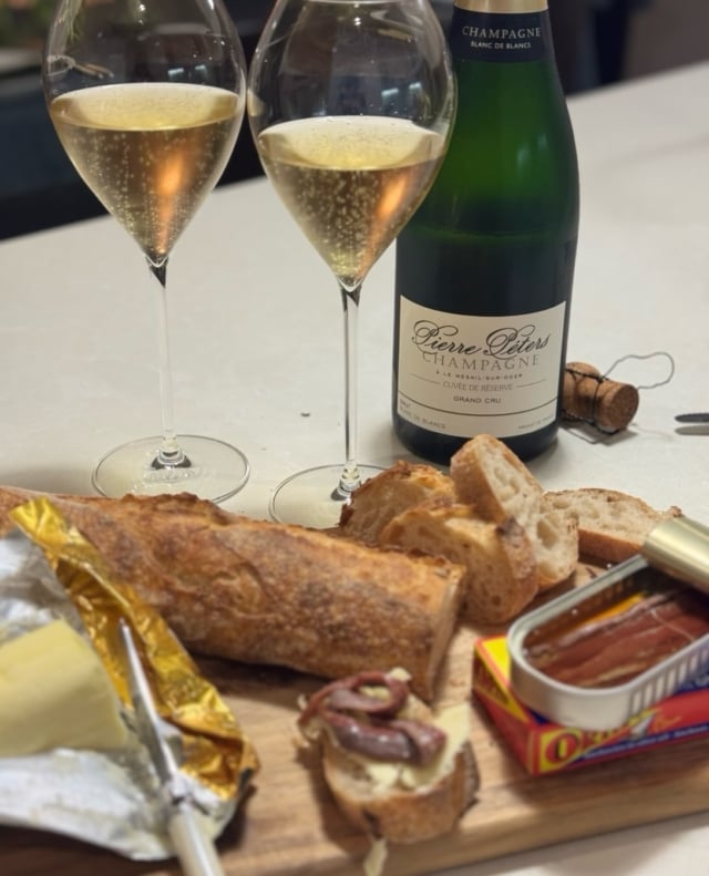 The forecast said champagne with a chance of more champagne 🍾☀️

It’s Champagne Day. Who am I to argue?

Oui, oui, oui 🥂🥂🥂