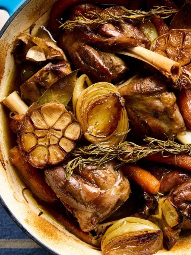 Hello, Winter ❄️

The first day of the season calls for cosy rituals and comforting favourites.

It’s time to bring out the repertoire of soul-warming dishes — slow braises, roast vegetables, buttery gratins and baked puddings — the kind of cooking that fills the home with warmth and the heart with contentment.

And of course, there’s always room for a beautiful champagne pairing — richer styles like Blanc de Noirs shine in this season of depth and comfort.

What’s in your oven (or in your glass) tonight?

#firstdayofwinter #champagneseason #winterpairings #slowfood #seasonaleating #growerchampagne #sallyhillman #celebratingchampagne