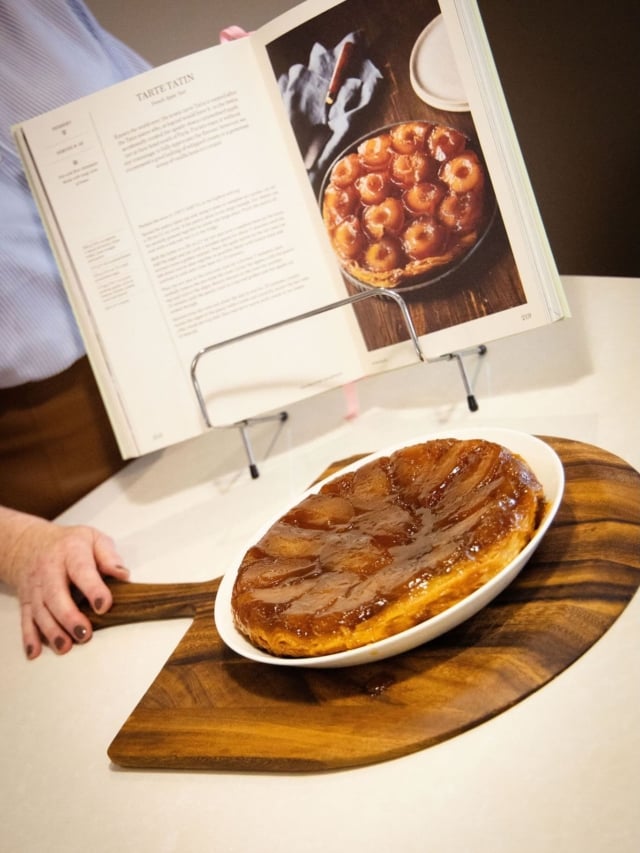 One of my favourite pieces of feedback on the book arrived today.

“I loved it. It’s so beautiful, and the recipes look delicious.”

To which I replied: they are. Every recipe has earned its place over many years. They’re my boys’ favourites, the dishes on repeat in our family kitchen, and the meals that have fed countless friends around our table. No extensive ingredient lists, no culinary gymnastics, just good seasonal produce, a little time, and a little love.

Then came the review that really made me smile:

“Even my husband liked it because it’s interesting and so informative.”

I’ll take that. A cookbook that appeals to both the cook and the curious observer feels like a win. After all, food is never just about what’s on the plate. It’s history, culture, family stories, and the small rituals that shape our days.

#sallyhillman #celebratingchampagne #cookbookauthor #seasonalcooking #familyrecipes