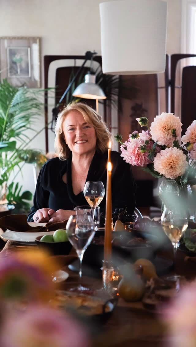What’s on your weekend agenda?

Mine looks a little like this:
Cooking, candles, champagne…
and a touch of considered conversation.

A quiet celebration of the everyday,
with moments that feel as good as they look.

#champagne #slowluxury #celebratingchampagne #sallyhillman #dinnerparty #homecooking