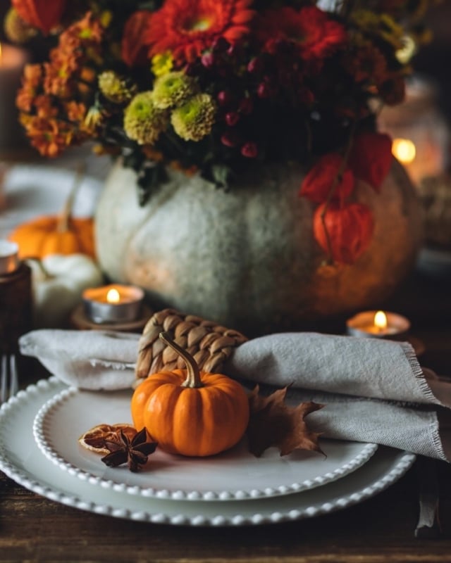 A French-inspired Thanksgiving. 🥂

Roast turkey or chicken, seasonal sides, gougères, Tarte Tatin and, of course, champagne chosen to complement each course.

I’ve shared my Thanksgiving menu, make-ahead tips and champagne pairings in the latest article on ‘Le Journal’.

A little French inspiration, with all the warmth and tradition of an American Thanksgiving.

Read the article via the link in my bio 🔗