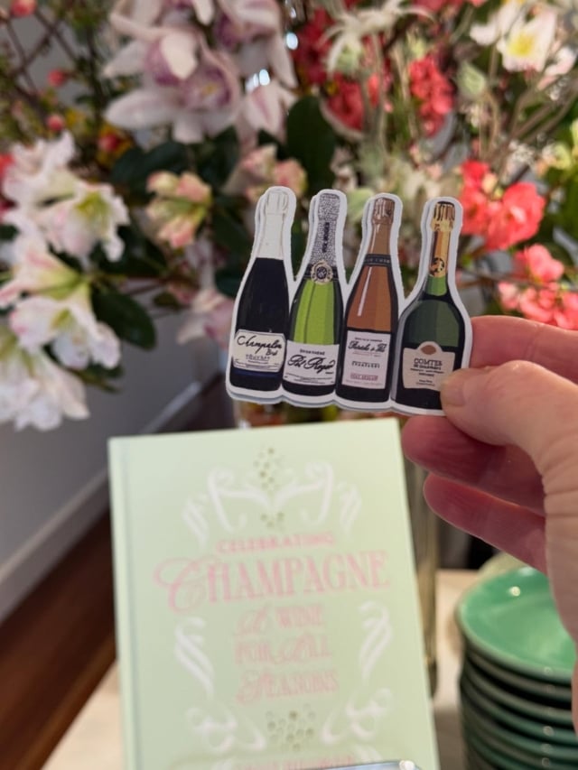 When a guest brings a gift that reminds you exactly how your connection began...

Champagne always knows how to make a moment feel magical. 🥂✨

Here’s to the magic of meaningful moments, the beauty of thoughtful gestures — and champagne, always champagne.

Merci beaucoup @thejulietreport 🥰🍾🤩

#champagnemoments #sharedstories #meaningfulgift #celebrateeverything #sallyhillman #celebratingchampagne