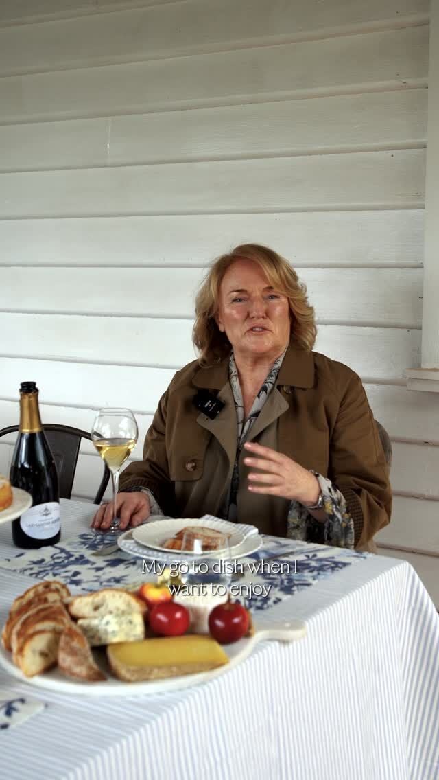 What’s your ultimate Champagne pairing? 🥂✨

Listen along to discover mine—straight from the pages of my book 📖—and share your favourite indulgence below.

Because at Sally Hillman, we believe every glass of champagne deserves an exquisite companion. 😋🍽️

#sallyhillman #celebratingchampagne #champagnemoments #sipinstyle #foodandwine #champagnebook
